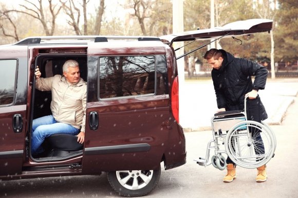 Taxi pour le transport de malade assis professionnalisé Saint‑Jorioz 