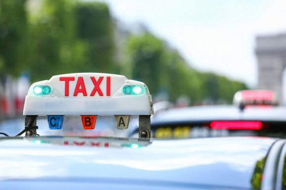 Trouver un taxi pouvant accueillir jusqu’à 7 passagers Saint‑Jorioz